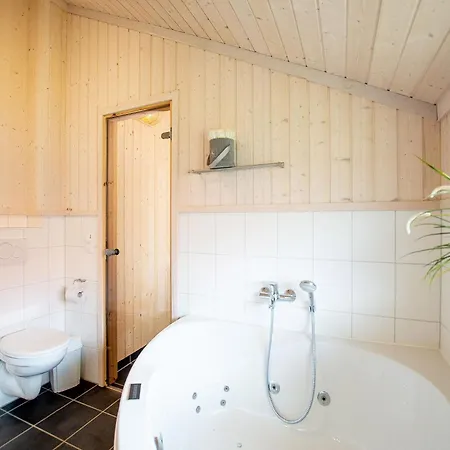 Sonniges Kuestenparadies Mit Appartement *
